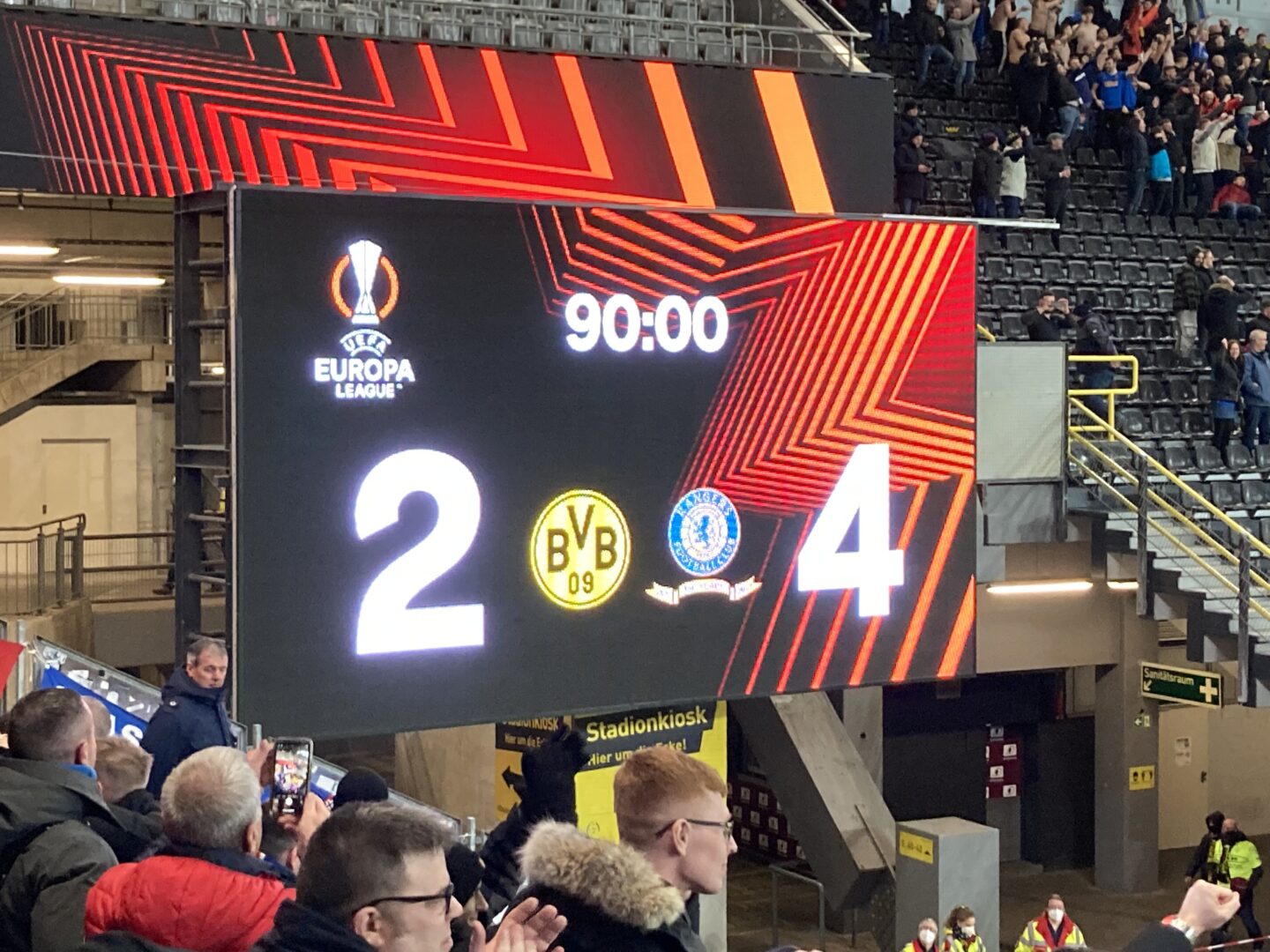 Borussia Dortmund 2 - 4 Rangers